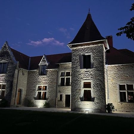 Chambres Au Chateau Du Mouillat Saint-Clair-de-la-Tour Exteriér fotografie