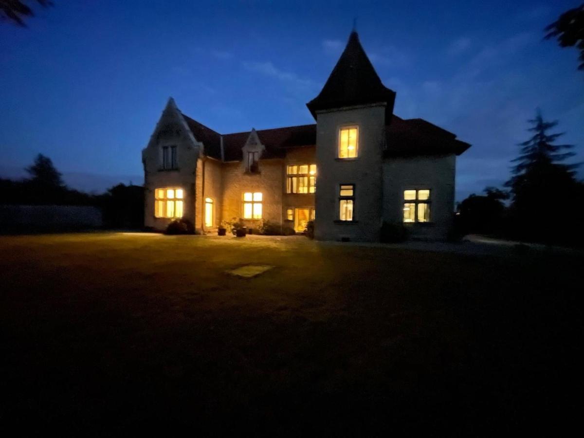 Chambres Au Chateau Du Mouillat Saint-Clair-de-la-Tour Exteriér fotografie