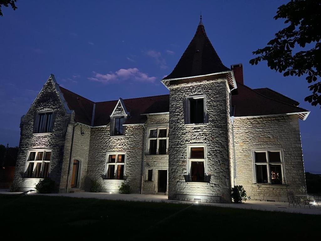 Chambres Au Chateau Du Mouillat Saint-Clair-de-la-Tour Exteriér fotografie